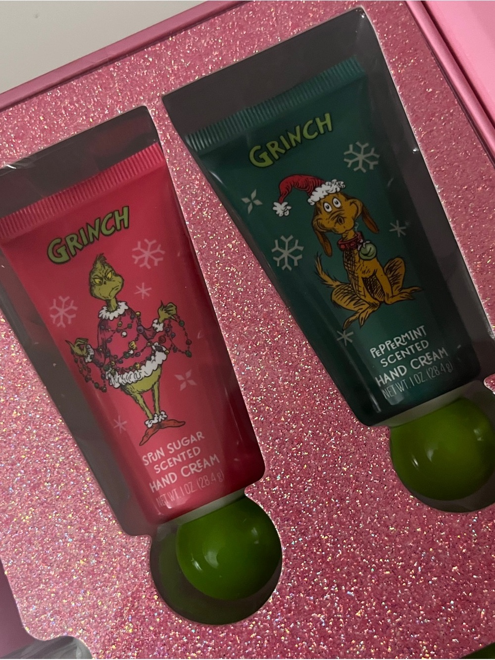 Grinch Bath Collection Gift Set of 10 items - New - Picture 7 of 11